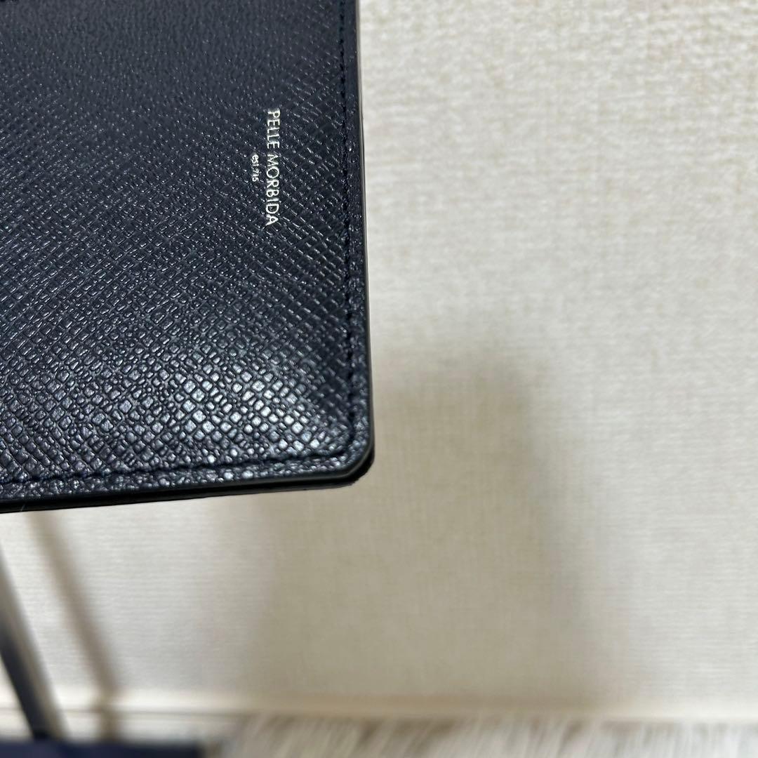 【未使用級✨バルカ】ペッレモルビダ　マネークリップ　財布　ネイビー　レザー　男女