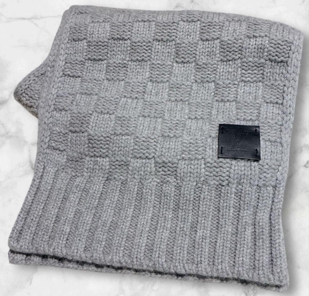 LOUIS VUITTON エシャルプ　ヘルシンキ　カシミヤ マフラー　グレー