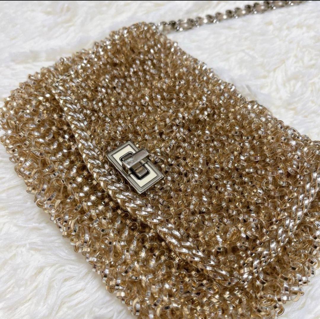 アンテプリマ ショルダーバッグ ルッケット ターンロック　ゴールド