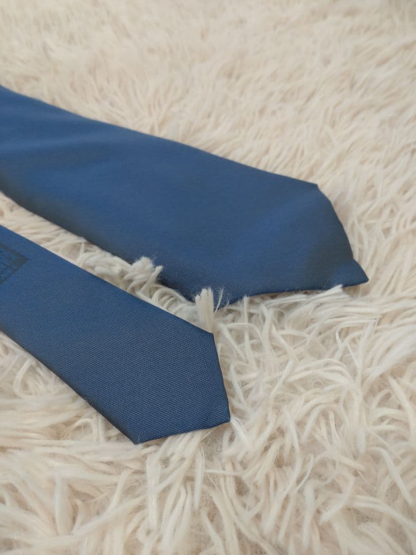 ✨美品【HERMES】エルメス/ネクタイ/ブルー/無地/箱付き/シルク100%