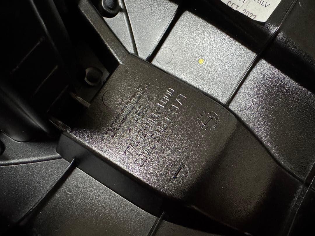 CBR1000RR-R sc82 純正シングルシート