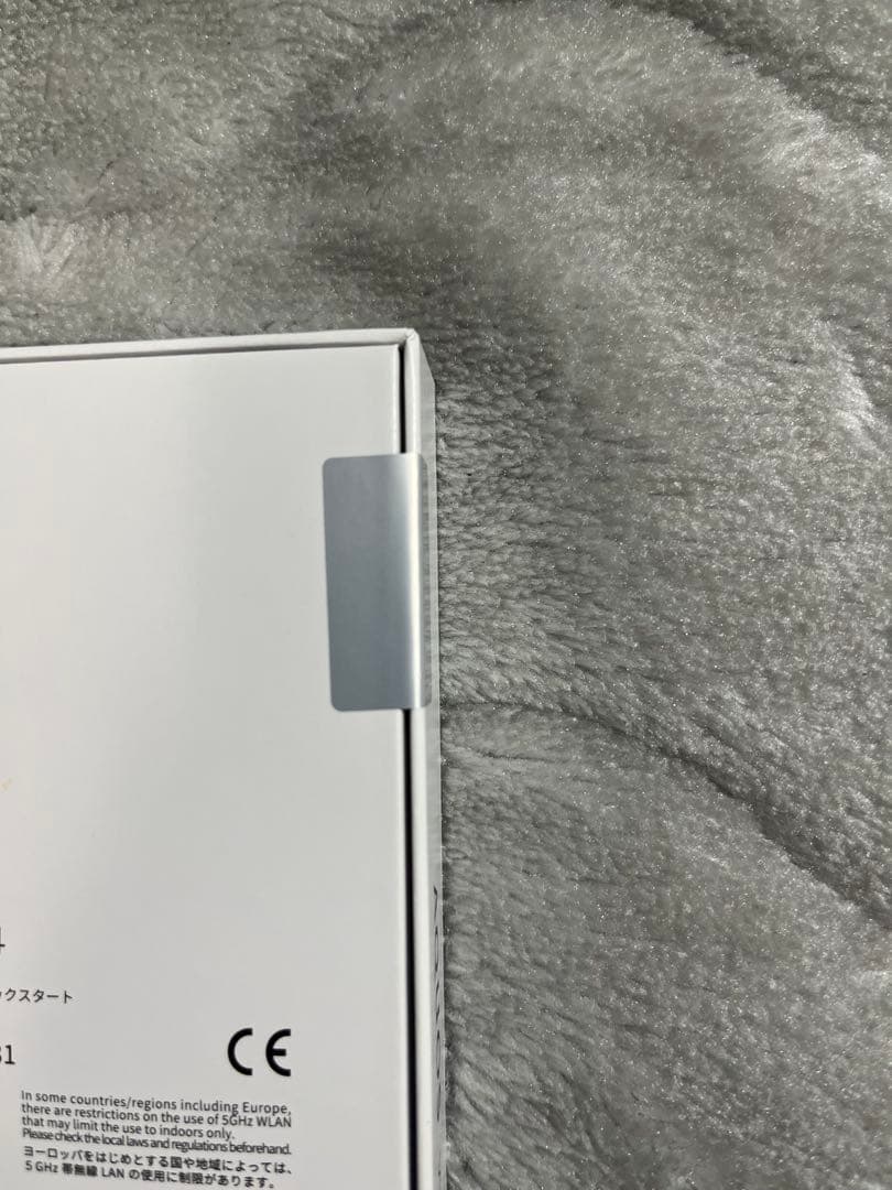 【未開封品】　AQUOS wish4 本体　ホワイト【SIMフリー】