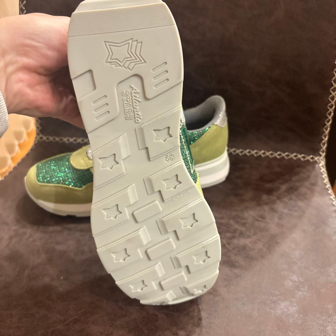 Atlantic Stars スニーカー 緑金色