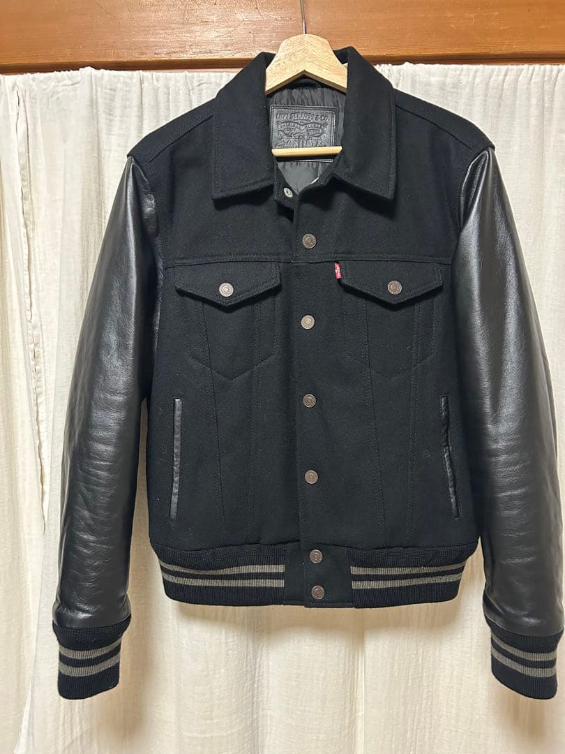 Levi's スタジャン ブラック サイズS リーバイス