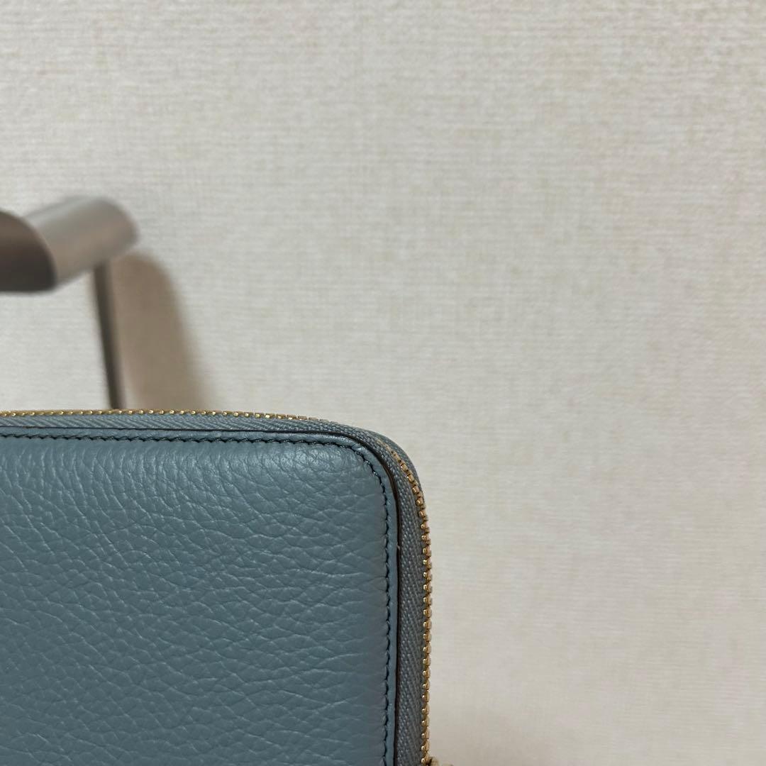 【美品✨アルファベット/ラウンドジップ】クロエ　長財布　ターコイズ　シボ革　金具