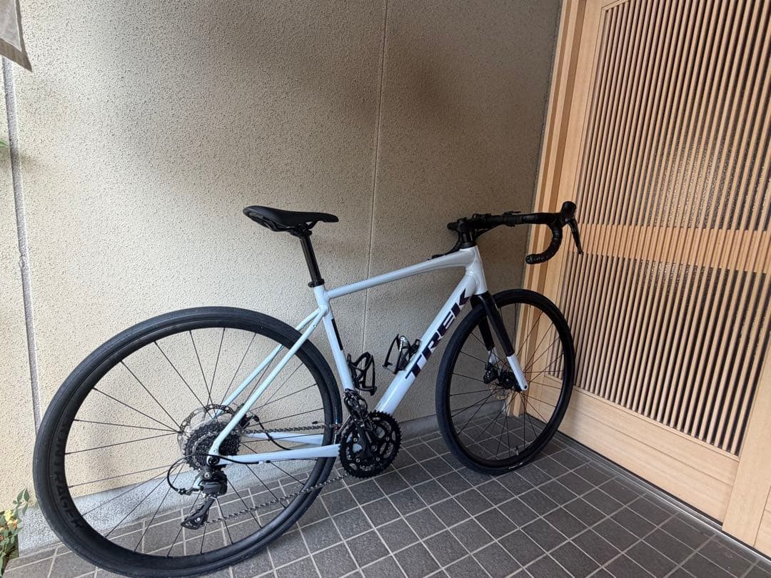 【サービス品付き】 TREK Domane AL 2 Gen4 ロードバイク