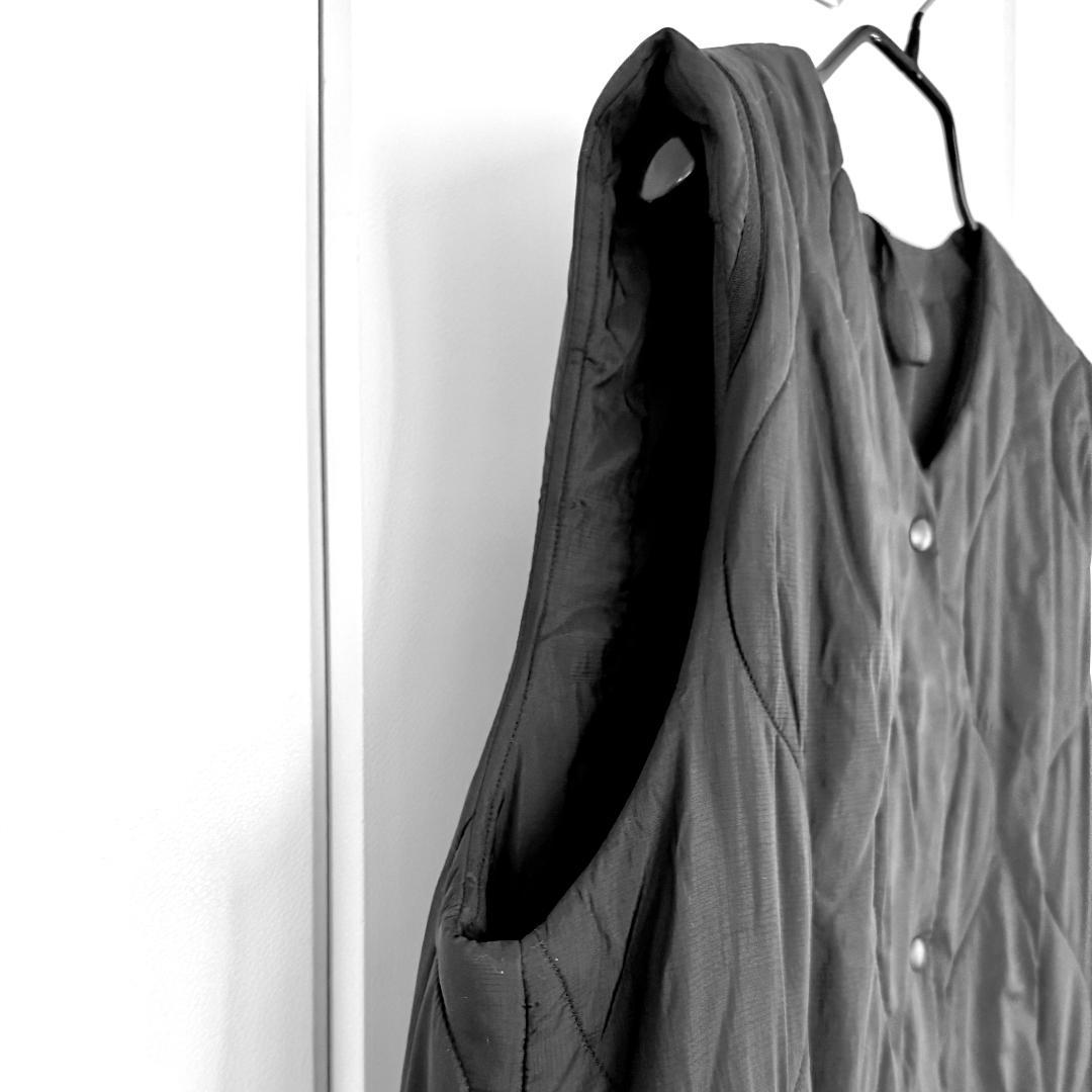 lululemon／サイズ６／ルルレモン　ブラック ノースリーブベスト