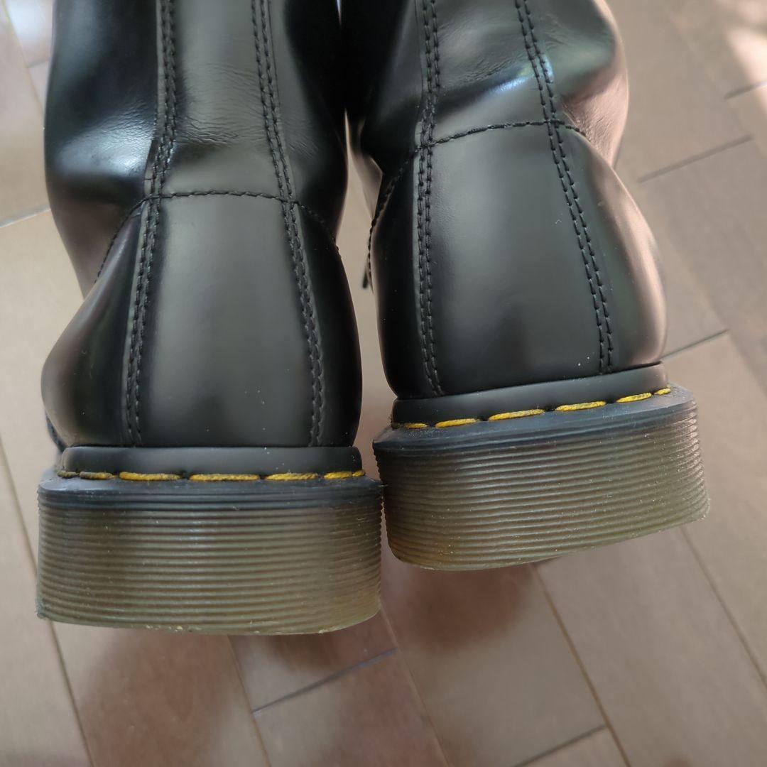 Dr.Martens（ドクターマーチン） 8ホール ブーツ 10072