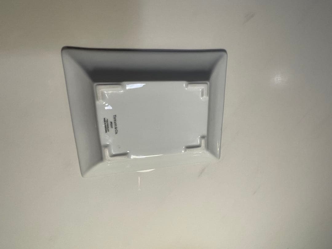 TIFFANY&Co. ティファニー 小皿・トレイ ヴィドポシェ ＆ロゴ 陶器