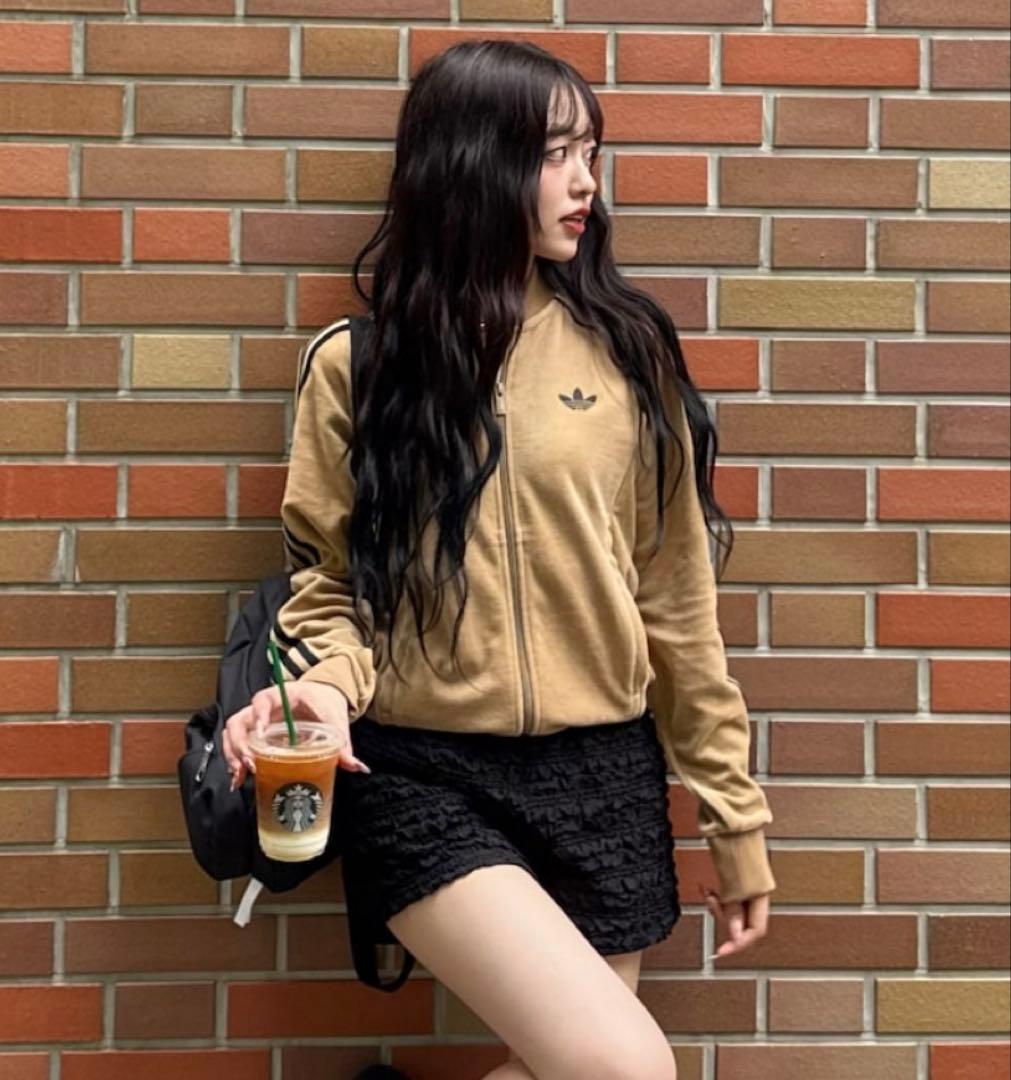 新品M】adidas アディカラー ブラウン ベロア トラックトップ 風早ゆうた