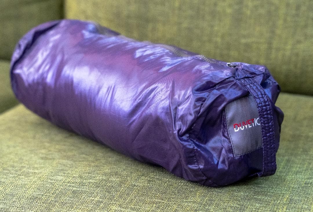 DUVETICA 　デュベティカ　ダウンベスト　40