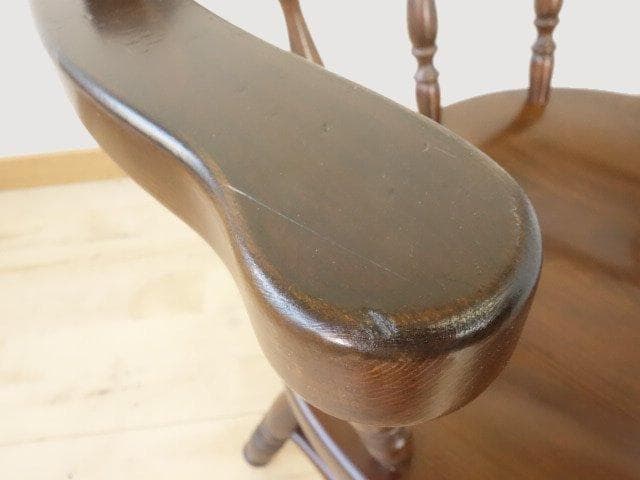 飛騨産業　キツツキ　穂高　アームチェアーB　イス　椅子　 木製　再塗装済ＵＳＥＤ