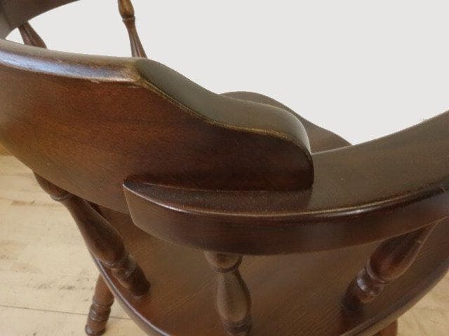 飛騨産業　キツツキ　穂高　アームチェアーB　イス　椅子　 木製　再塗装済ＵＳＥＤ