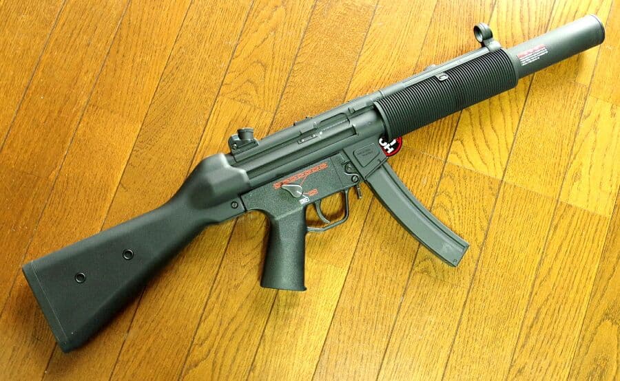 東京マルイ H&K MP5SD5 200連射マガジン付き