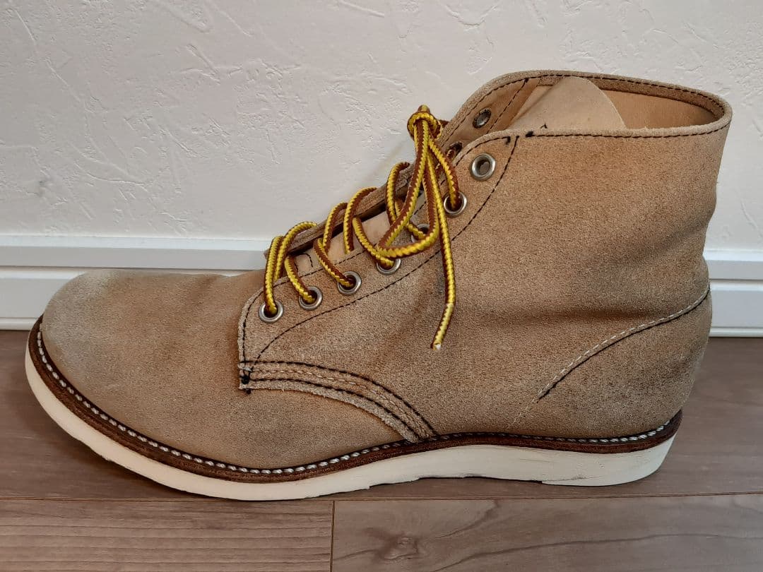 レッドウィング　８１６７　サイズ８.５　２６.５センチベージュ スエード