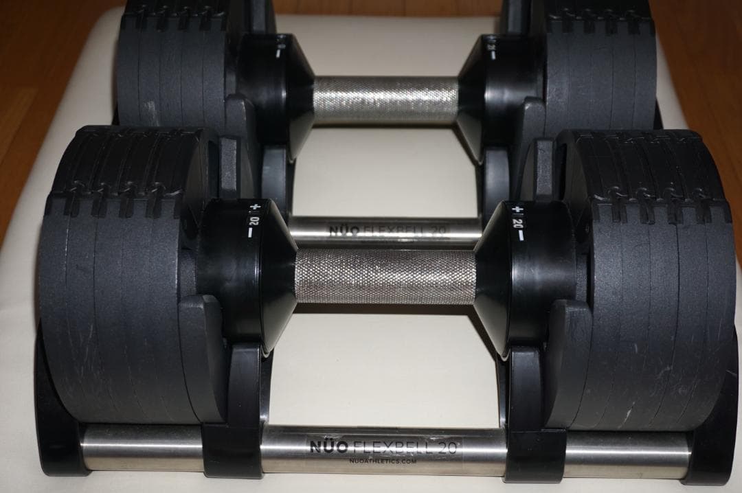 NÜO FLEXBELL 可変式ダンベル 20kg 2k刻み　2SET　取説