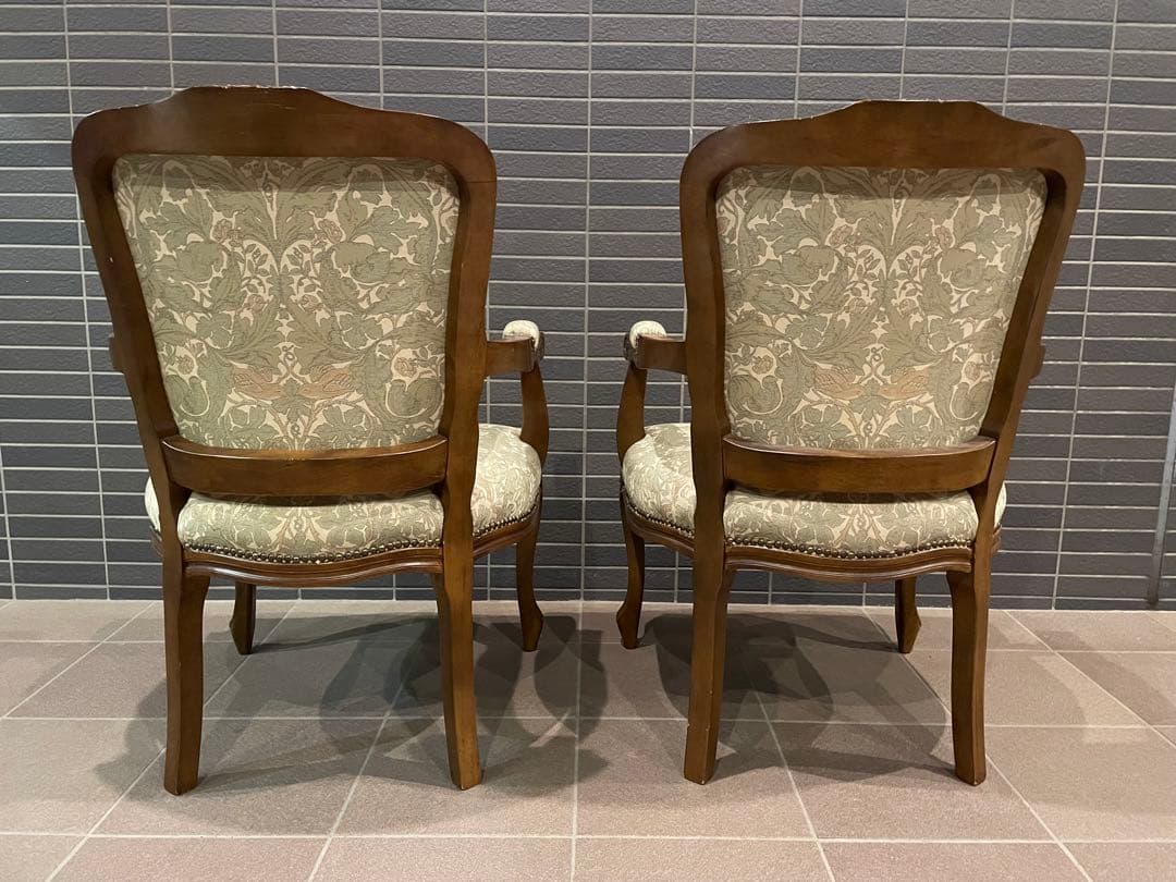 カリモク家具の最高峰　domani パーソナルチェア　2脚