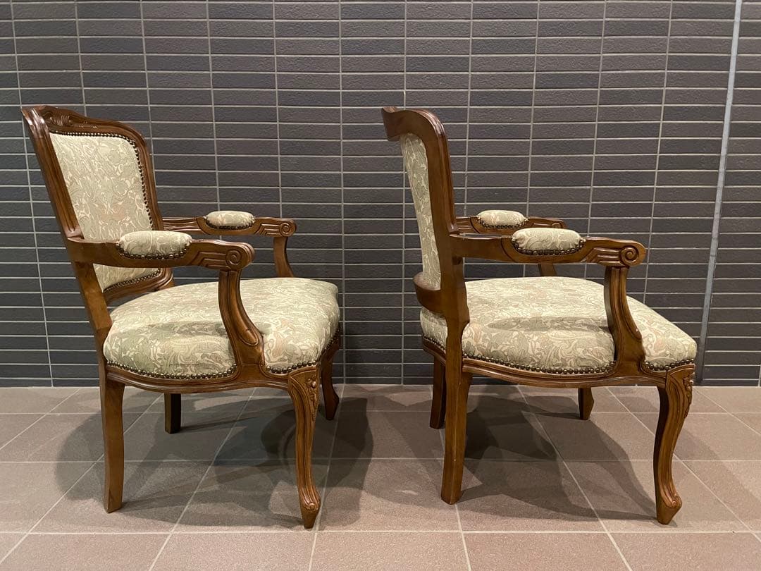 カリモク家具の最高峰　domani パーソナルチェア　2脚