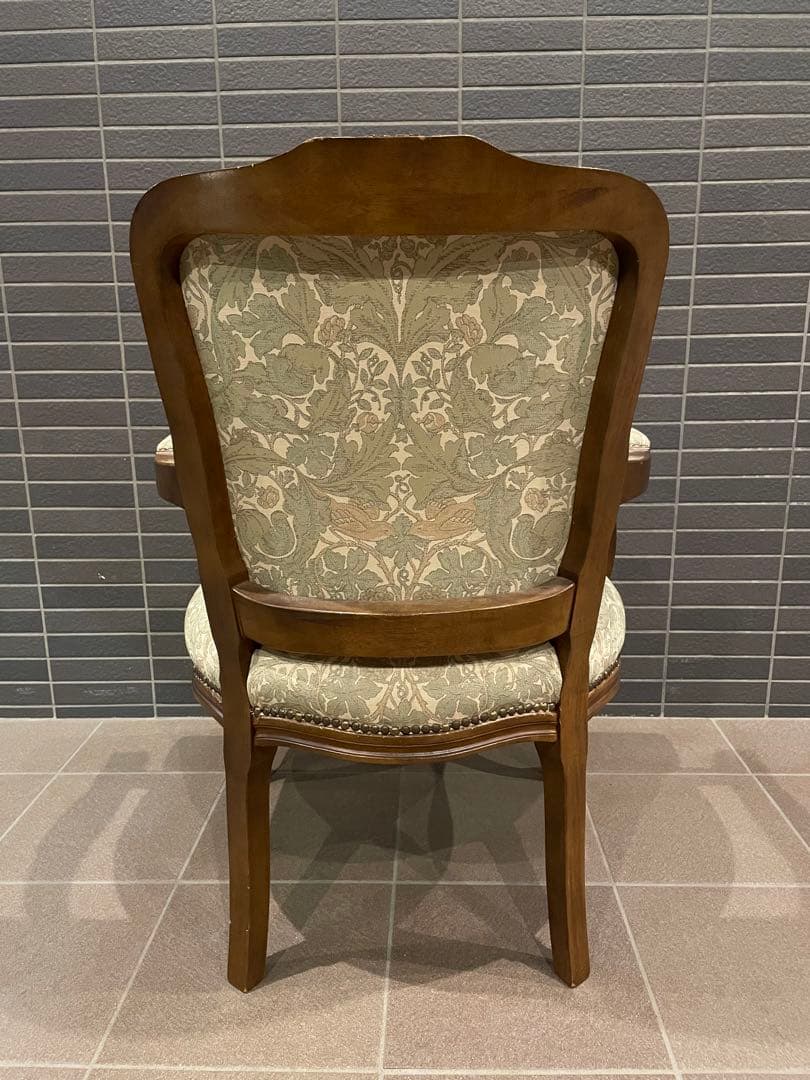 カリモク家具の最高峰　domani パーソナルチェア　2脚