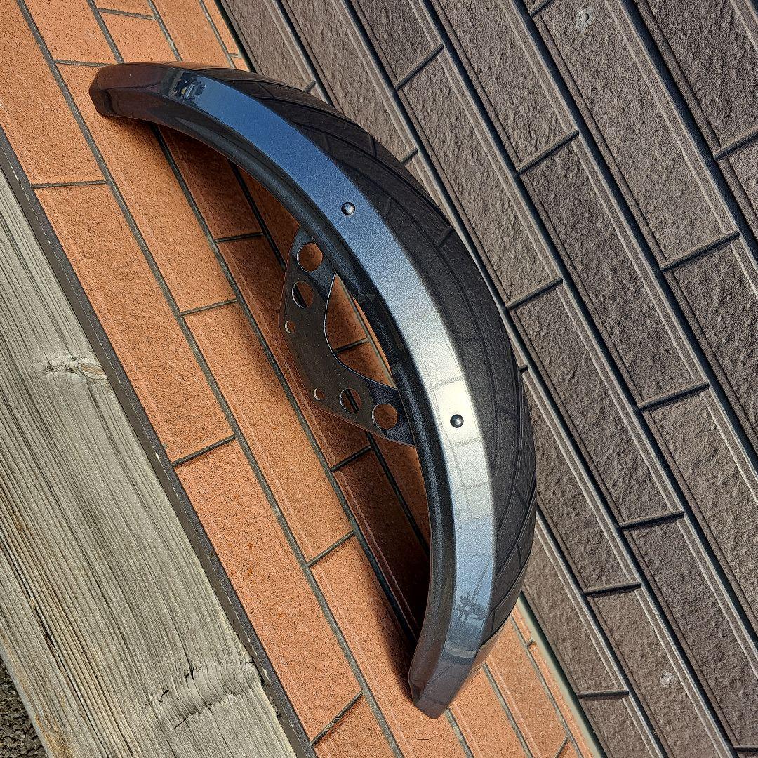 メ*リ様 Z400FX Z400GP カワサキ 純正フロントフェンダー