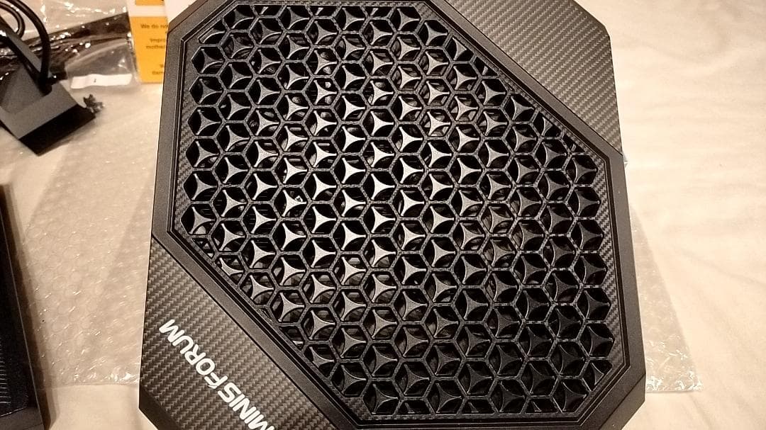 MINISFORUM HX80G + CORSAIR SSD 1TB　ジャンク品