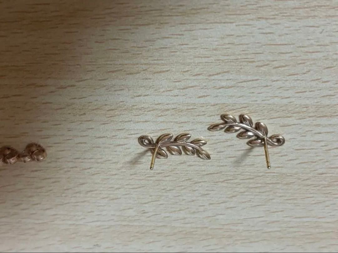 K18PG ティファニーオリーブリーフピアス