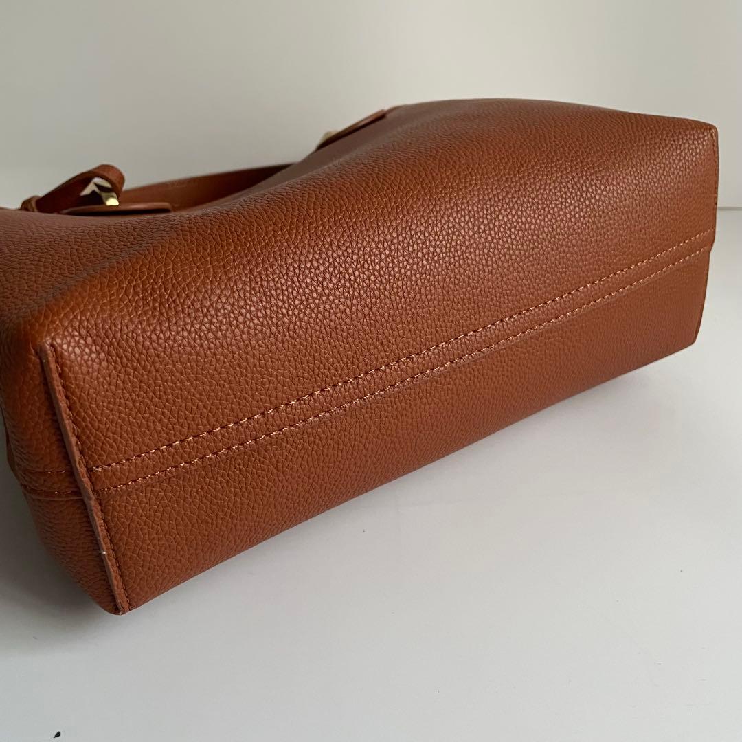 ✨️未使用保管✨️ Emporio Armani ショルダーバッグ　ブラウン