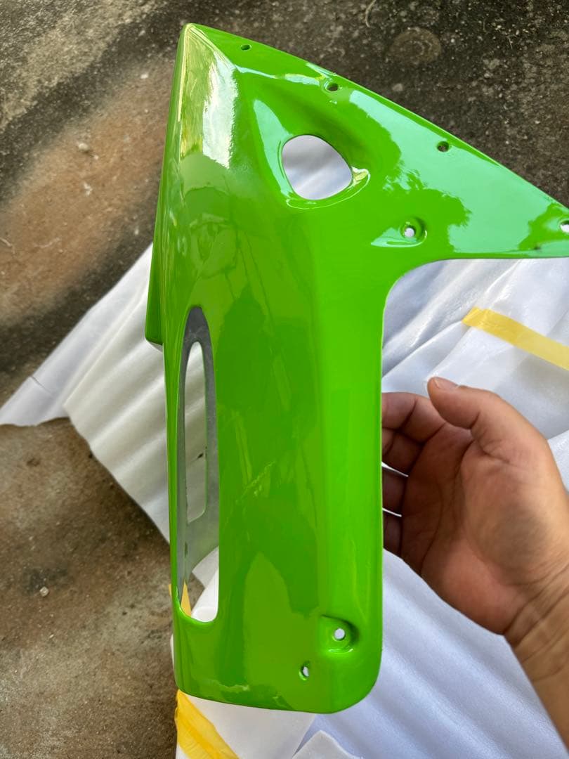 ヒカル　GPZ900R アンダーカウル　純正タイプ　グリーン 小傷あり
