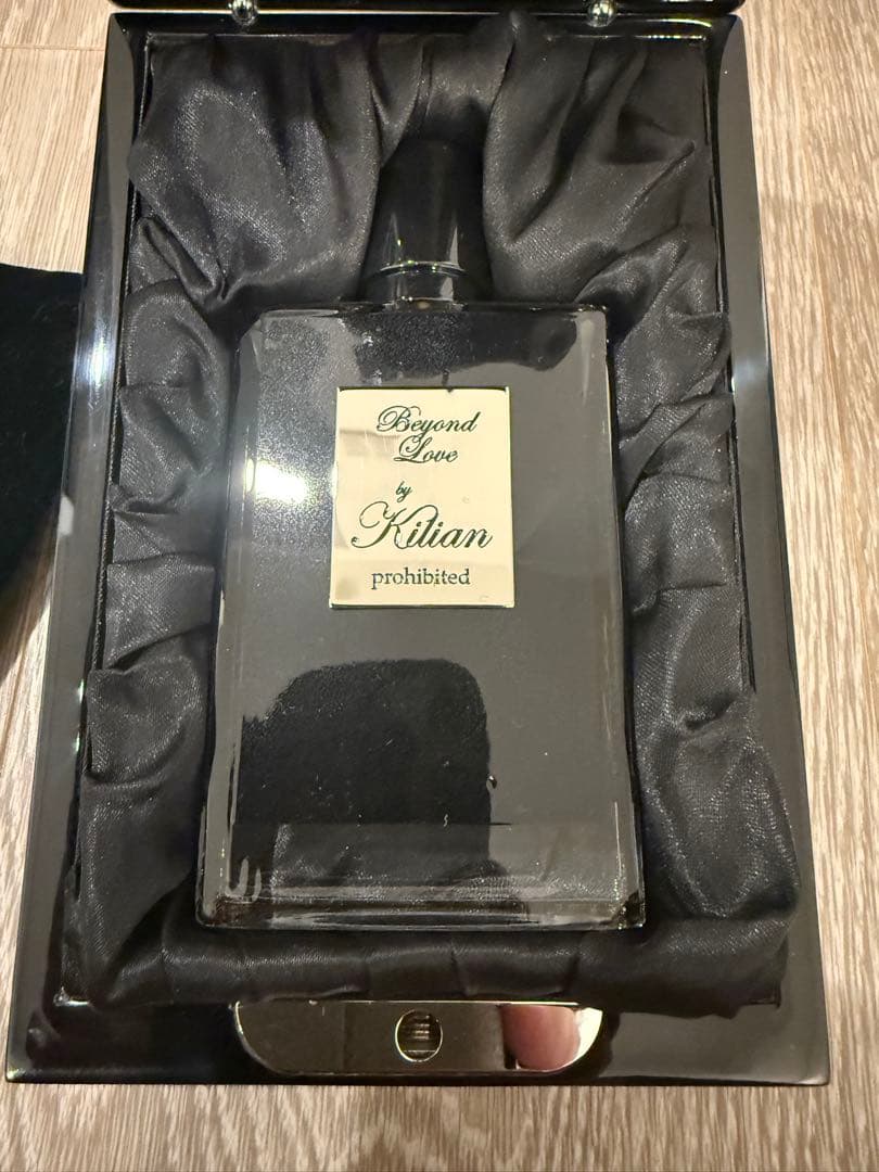 廃盤 日本未入荷 Kilian Beyond Love 香水 キリアン