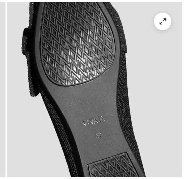 週末セール！ビバイア ブラックリボン付きフラットシューズ25cm