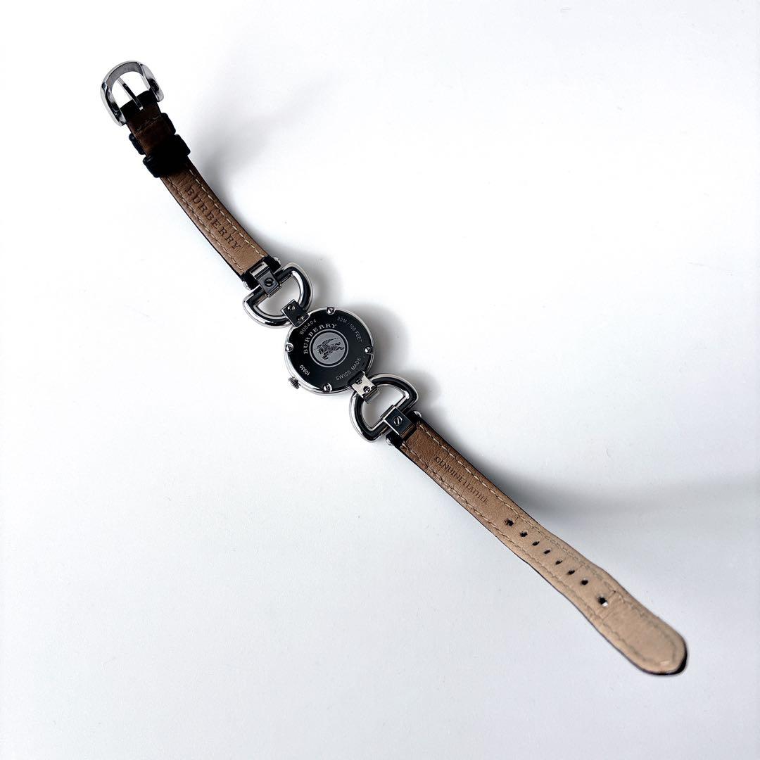 BURBERRY バーバリー 腕時計 美品 新品電池 レザーベルト チェック柄
