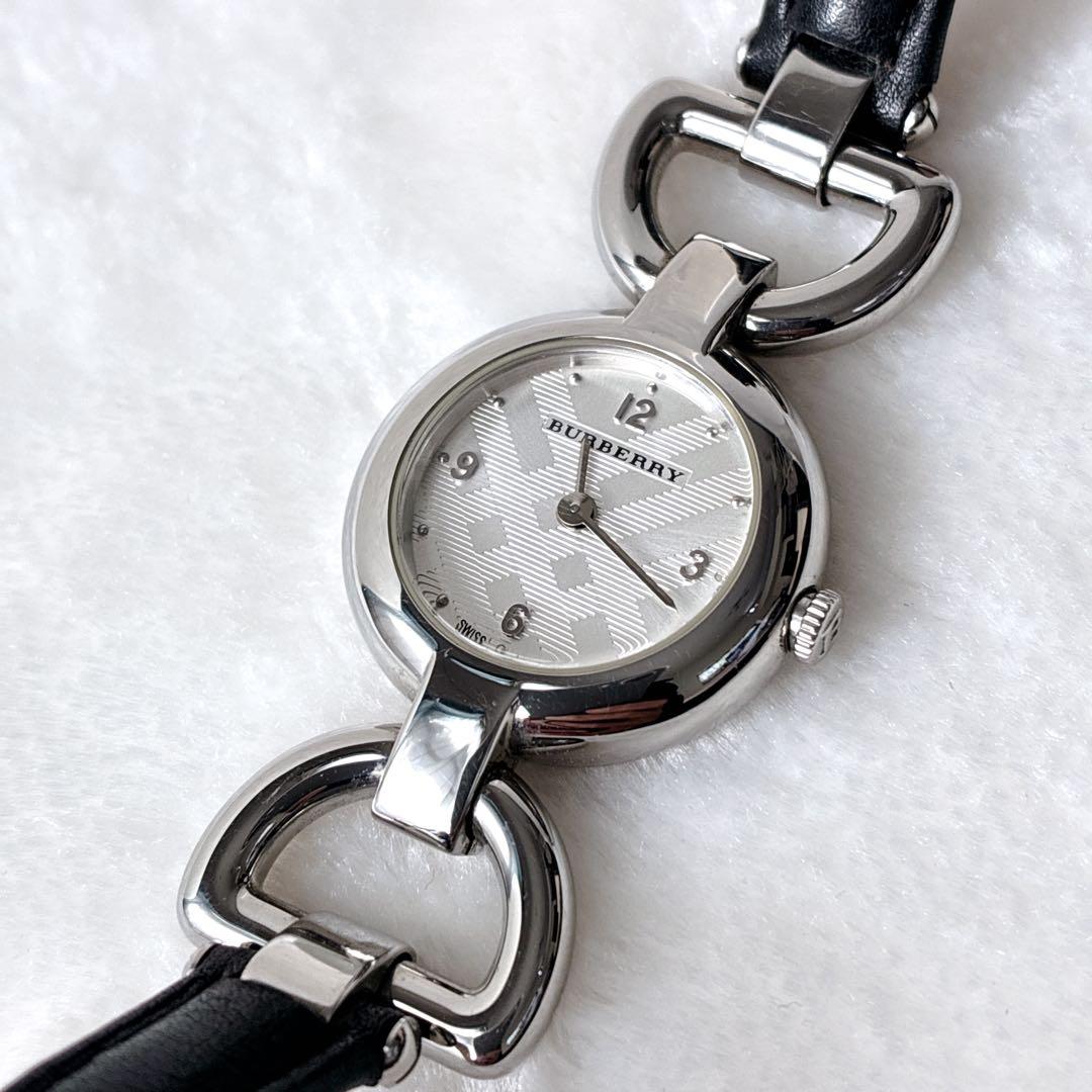 BURBERRY バーバリー 腕時計 美品 新品電池 レザーベルト チェック柄