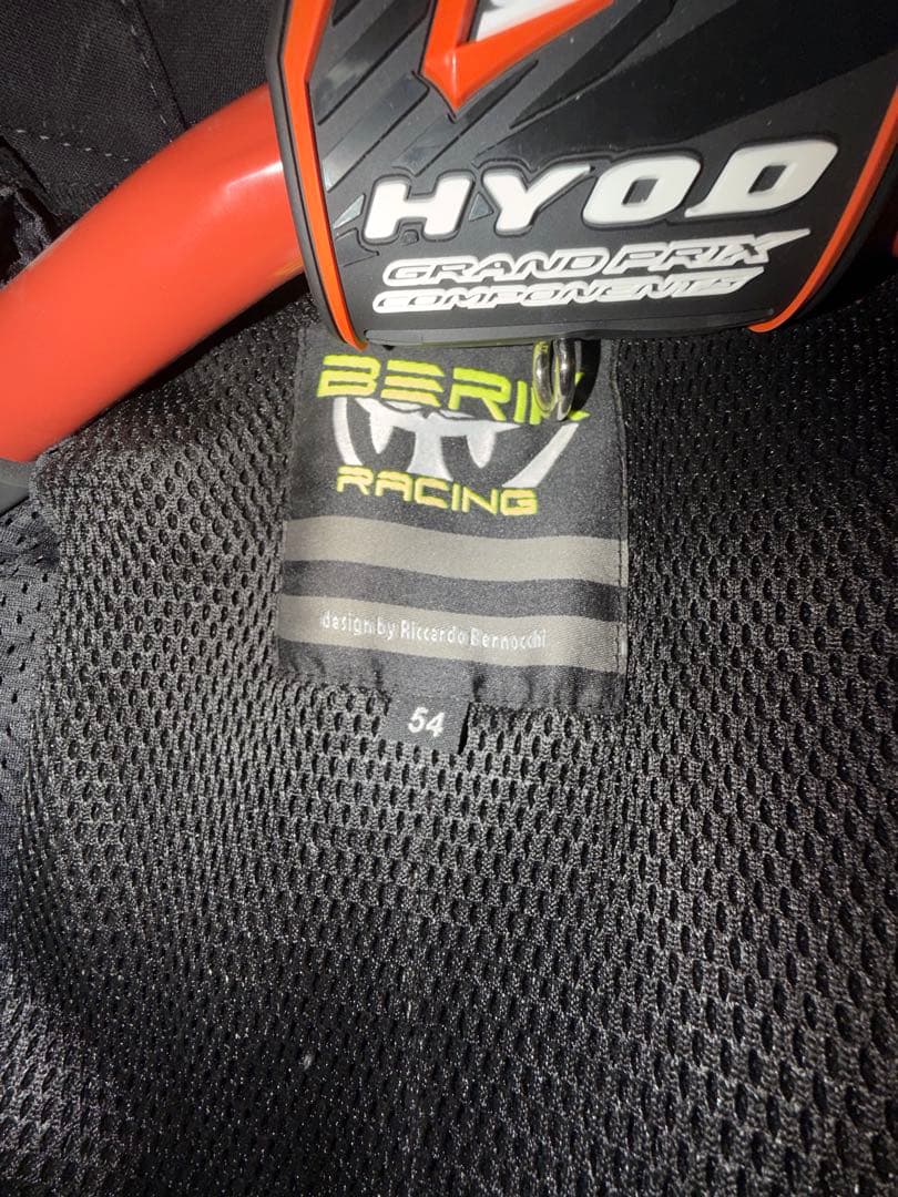ベリックレーシングスーツ　MFJ サイズ54 BERIK