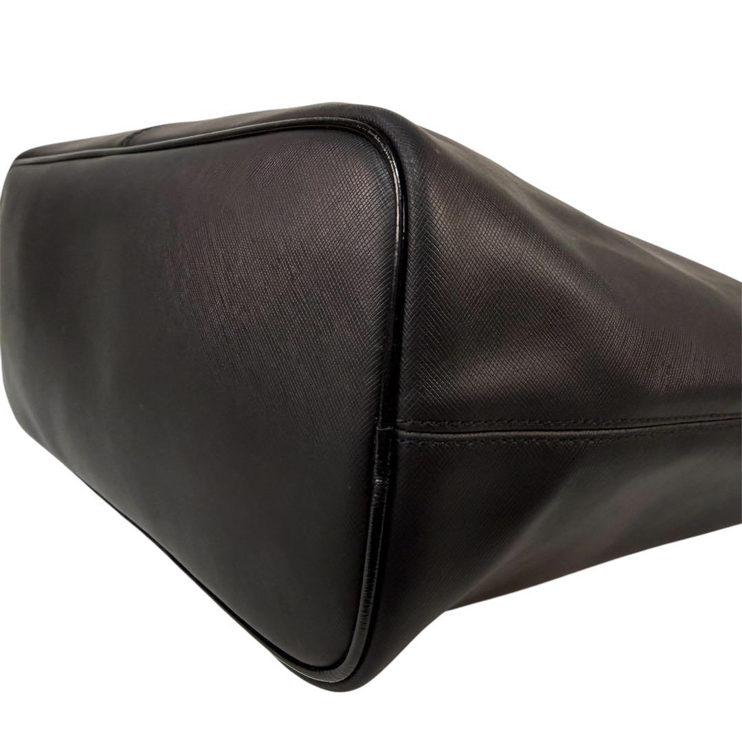 【美品】COACH コーチ レザートートバッグ　レディース メンズ可 通勤 A4