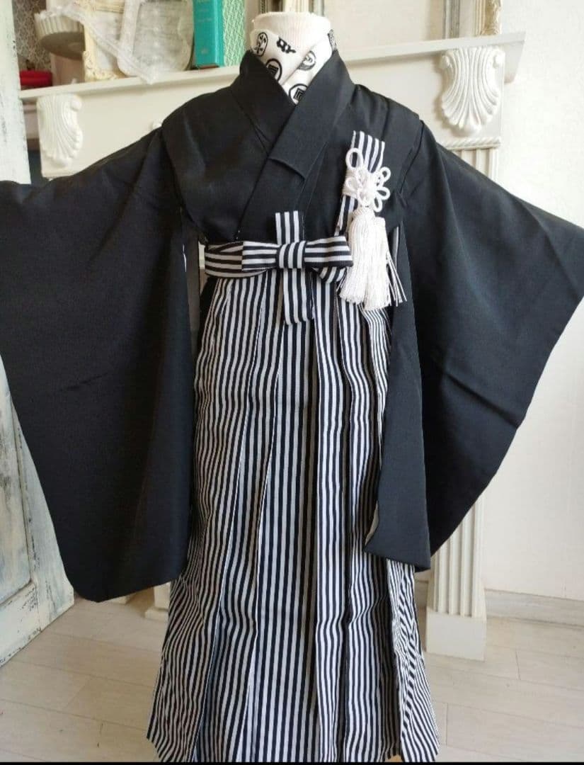 ☆七五三5歳着物セット☆漆黒の黒に金の鷹