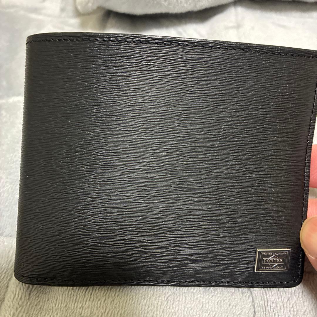 【最終価格】ポーター二つ折り財布 美品カレントレザー ロゴプレート ブラック