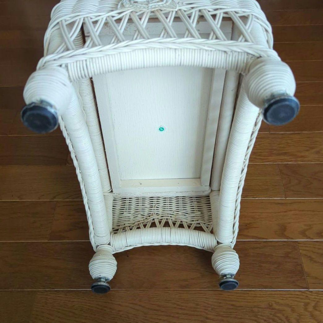 みつ　さえらヒスクローネ　チェスト　スリッパ・マガジンラック（引き出し1個