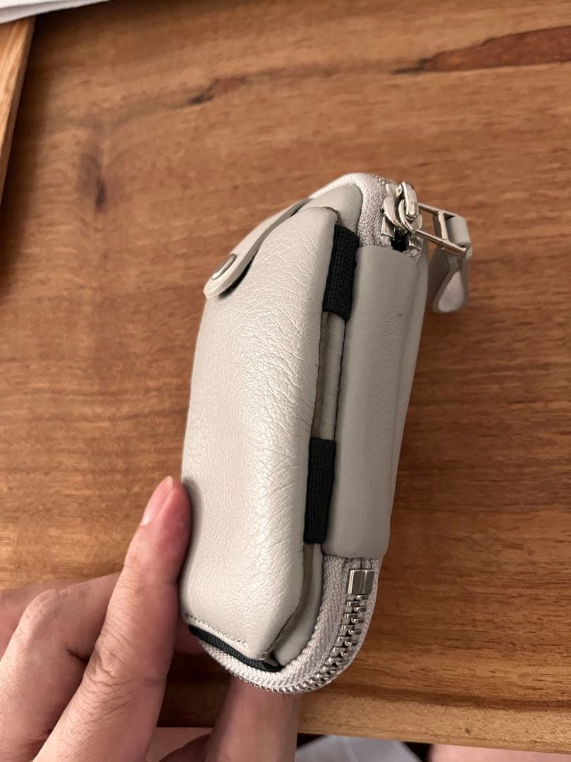 【美品】スマートキーケース 【Kees[キース]グレー】カワニシカバン