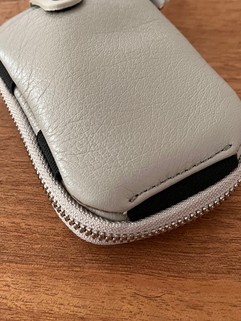 【美品】スマートキーケース 【Kees[キース]グレー】カワニシカバン