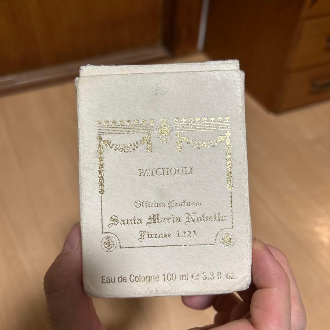 PATCHOULI 香水　サンタマリアノヴェラ