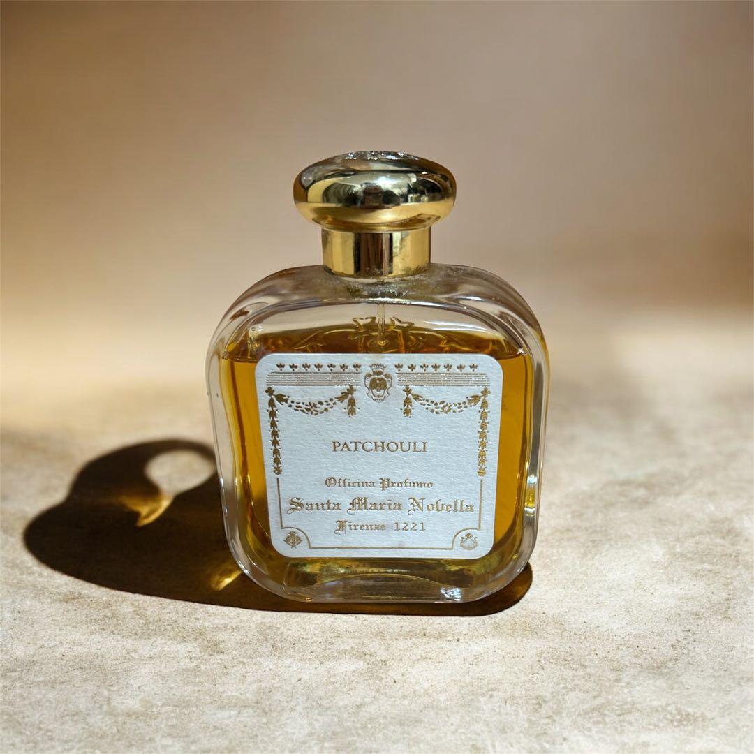 PATCHOULI 香水　サンタマリアノヴェラ