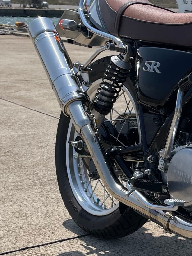SR400 スリップオン マフラー