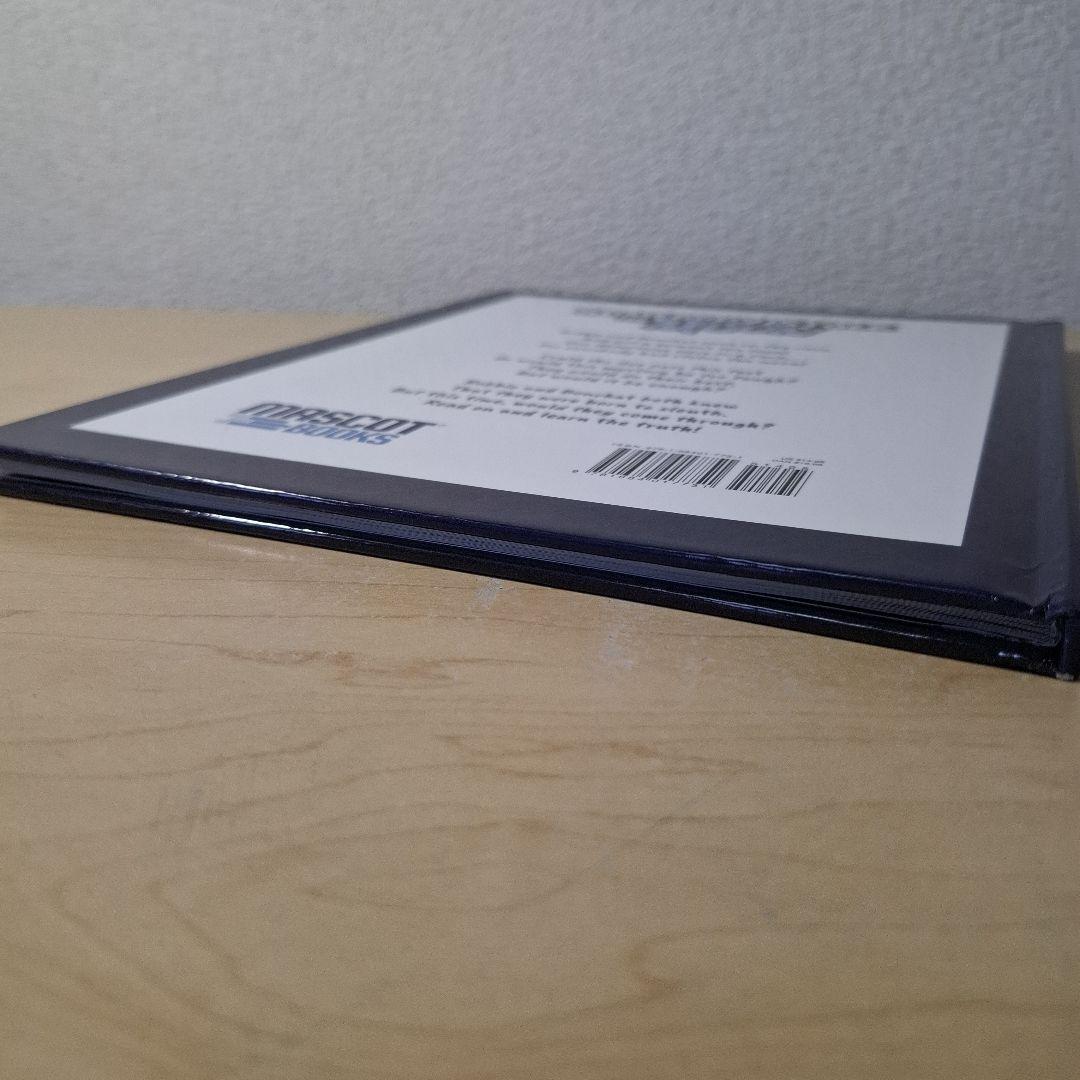 洋書 Somebody Stole the Moon