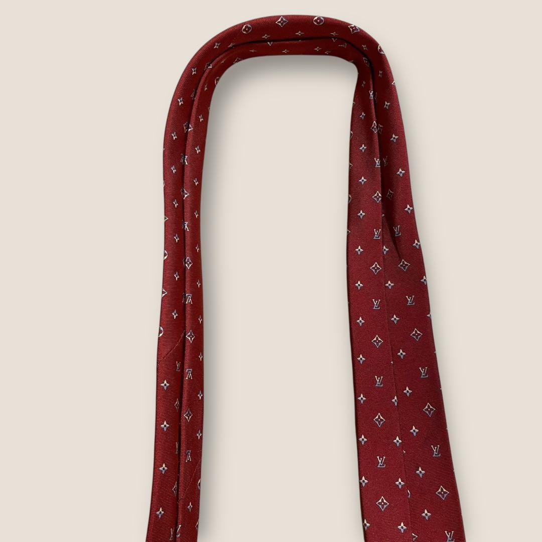 LOUIS VUITTON ルイヴィトン ネクタイ 赤 モノグラム シルク 箱付