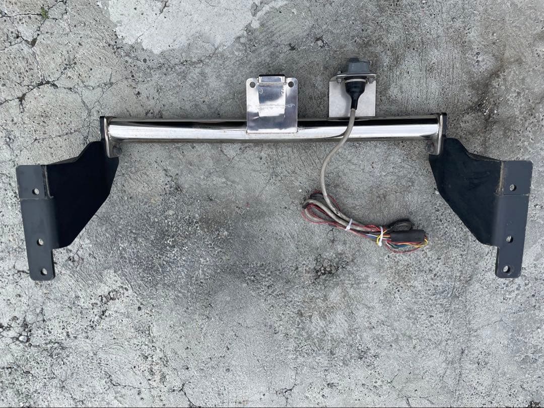 20アルファード ヴェルファイア　SUNTREX ヒッチメンバー 札幌発