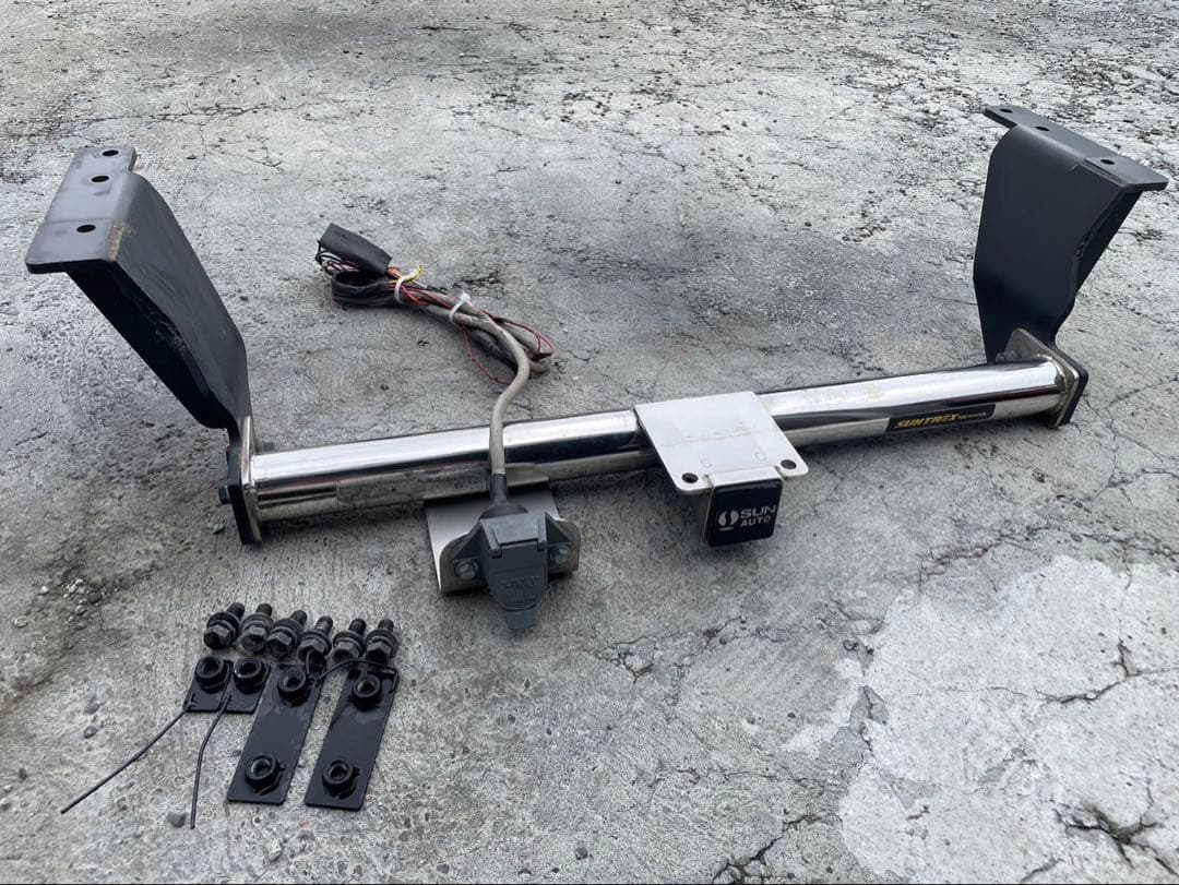 20アルファード ヴェルファイア　SUNTREX ヒッチメンバー 札幌発