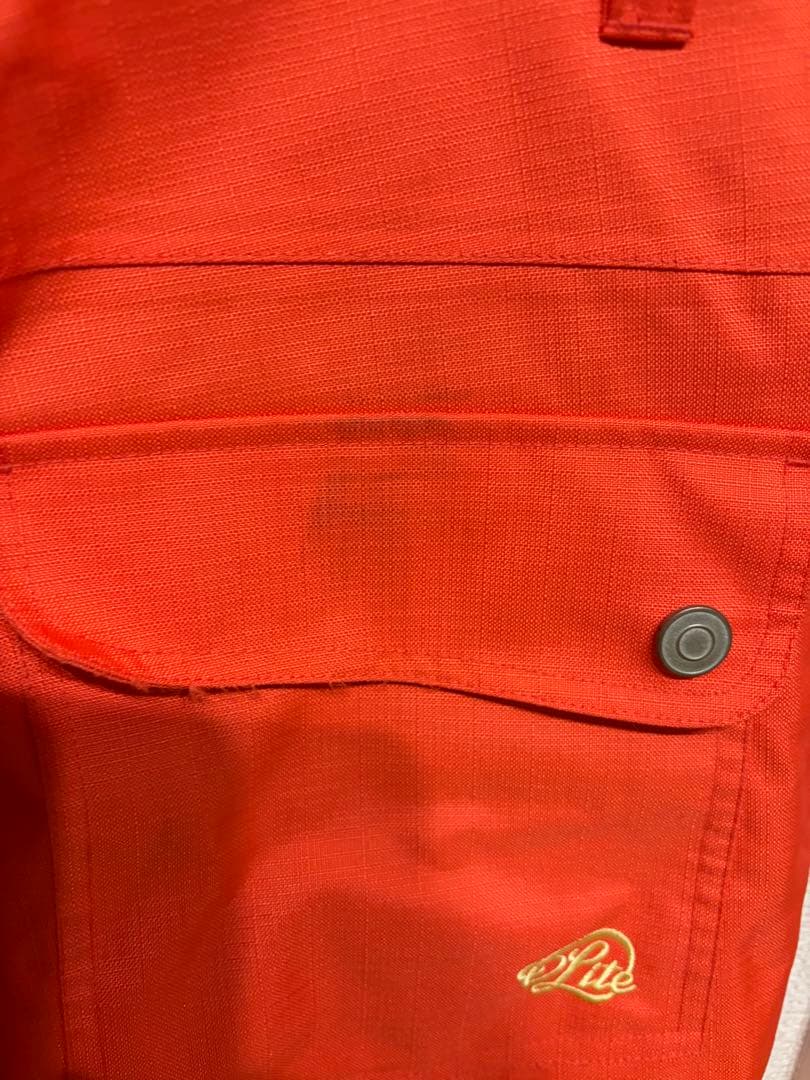 スノーボードウェアセット（ジャケット・パンツ）　レディース Mサイズ　DLite