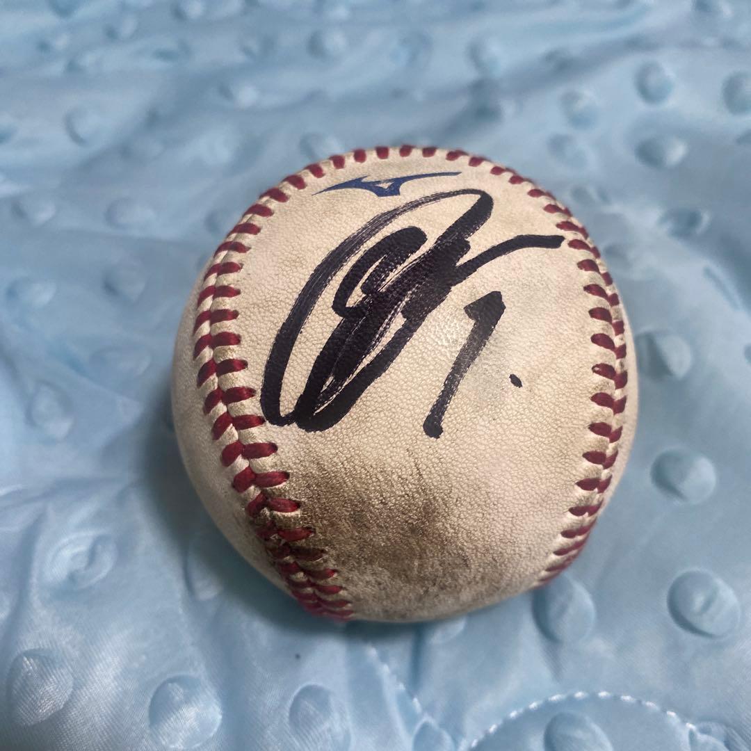 阪神　森下翔太選手　直筆サインボール　実使用