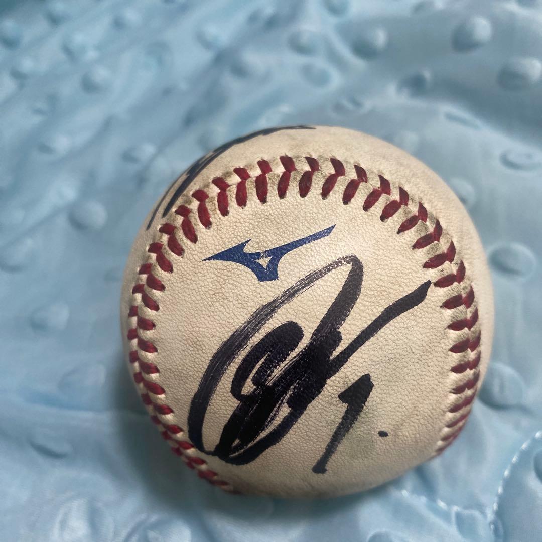 阪神　森下翔太選手　直筆サインボール　実使用