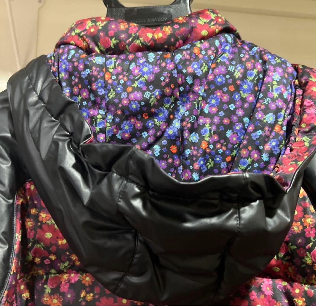 【新品タグ付】最終SALE。ダンスウィズドラゴン　可愛いダウンジャケット